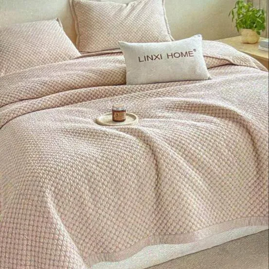 Покрывало Linxihome 255 бежевый